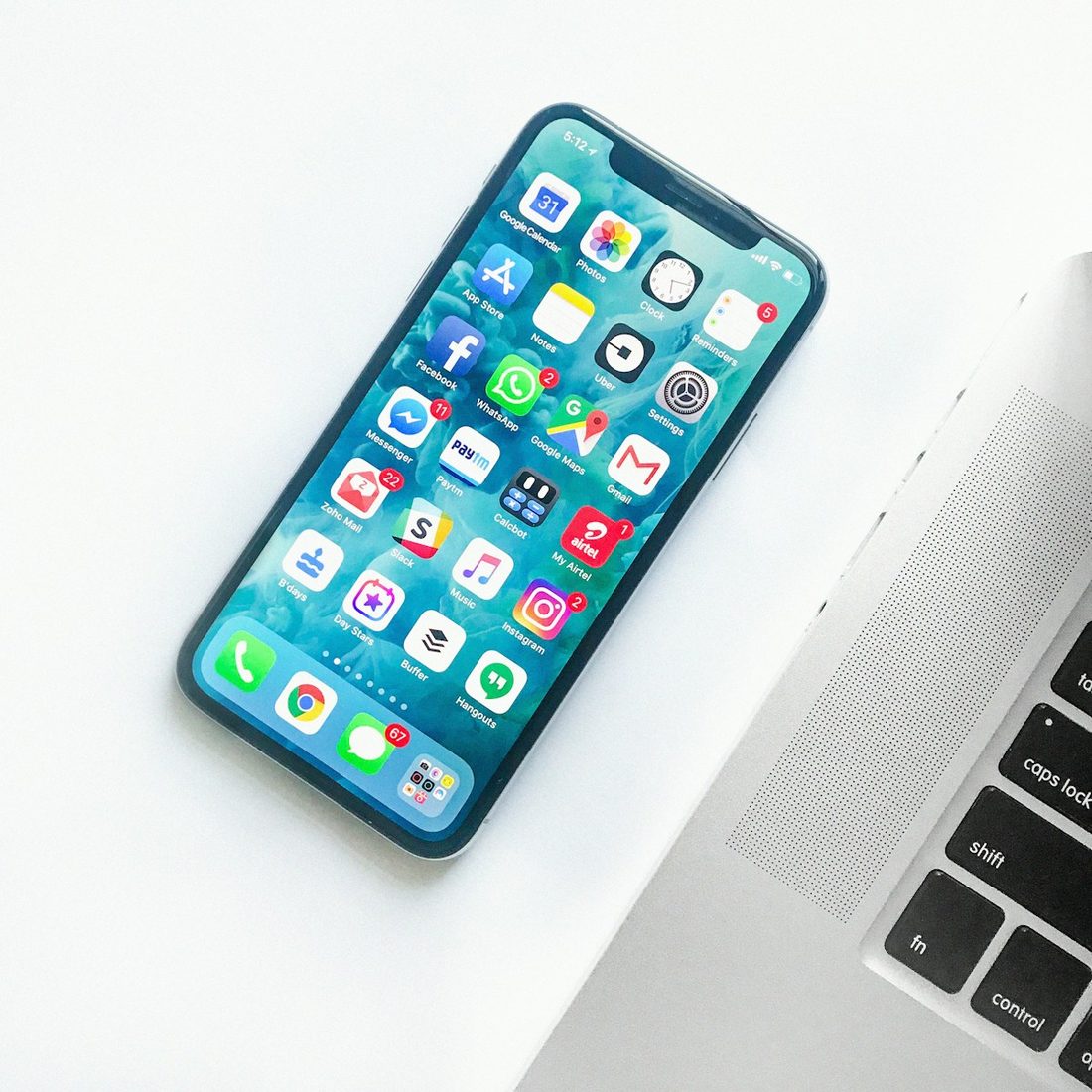 熊猫体育 APP 赛程与赛事列表界面示意